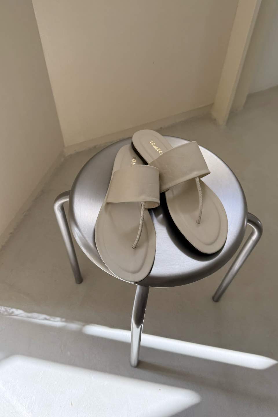 Remie Sandals - Off White - SOMECHIC