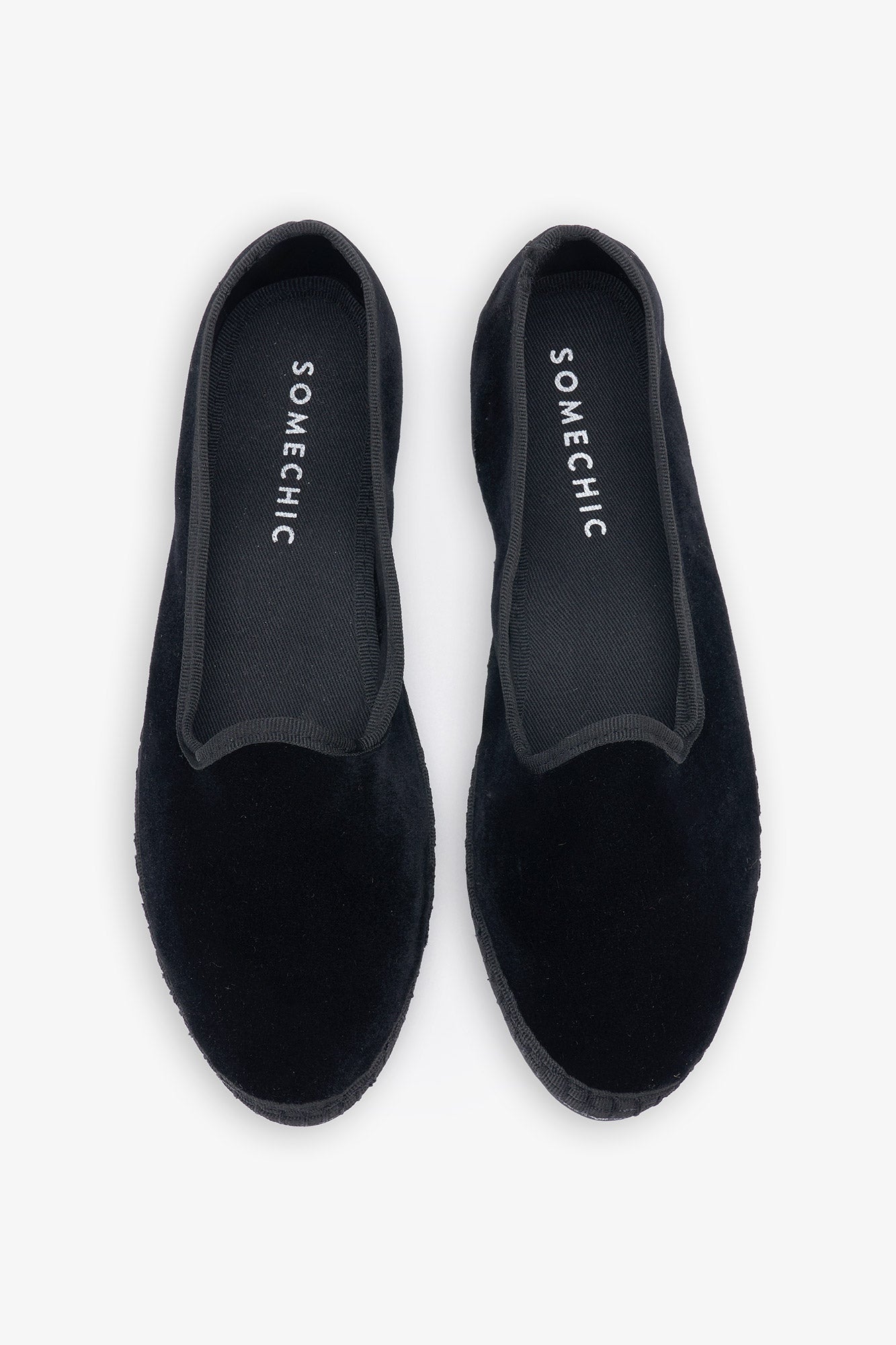 ISABEL SLIPPERS NEGRO - SOMECHIC